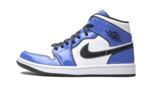 air jordan 1 mid se 26 238220signal blue 26 238221 7624 rkr3y cc306b9f 009c 4d69 b66c 6dad7cdb7370